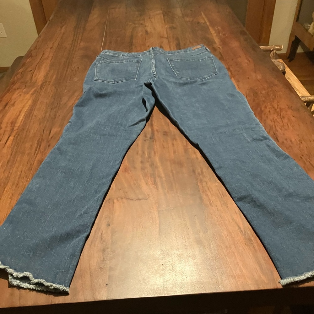 Isaac Mizrahi Women's Straight Leg Blue Jeans - Picture 1 of 4